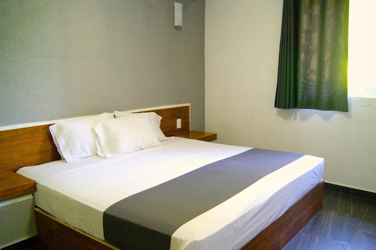 Hotel Mexicali Colima Kültér fotó